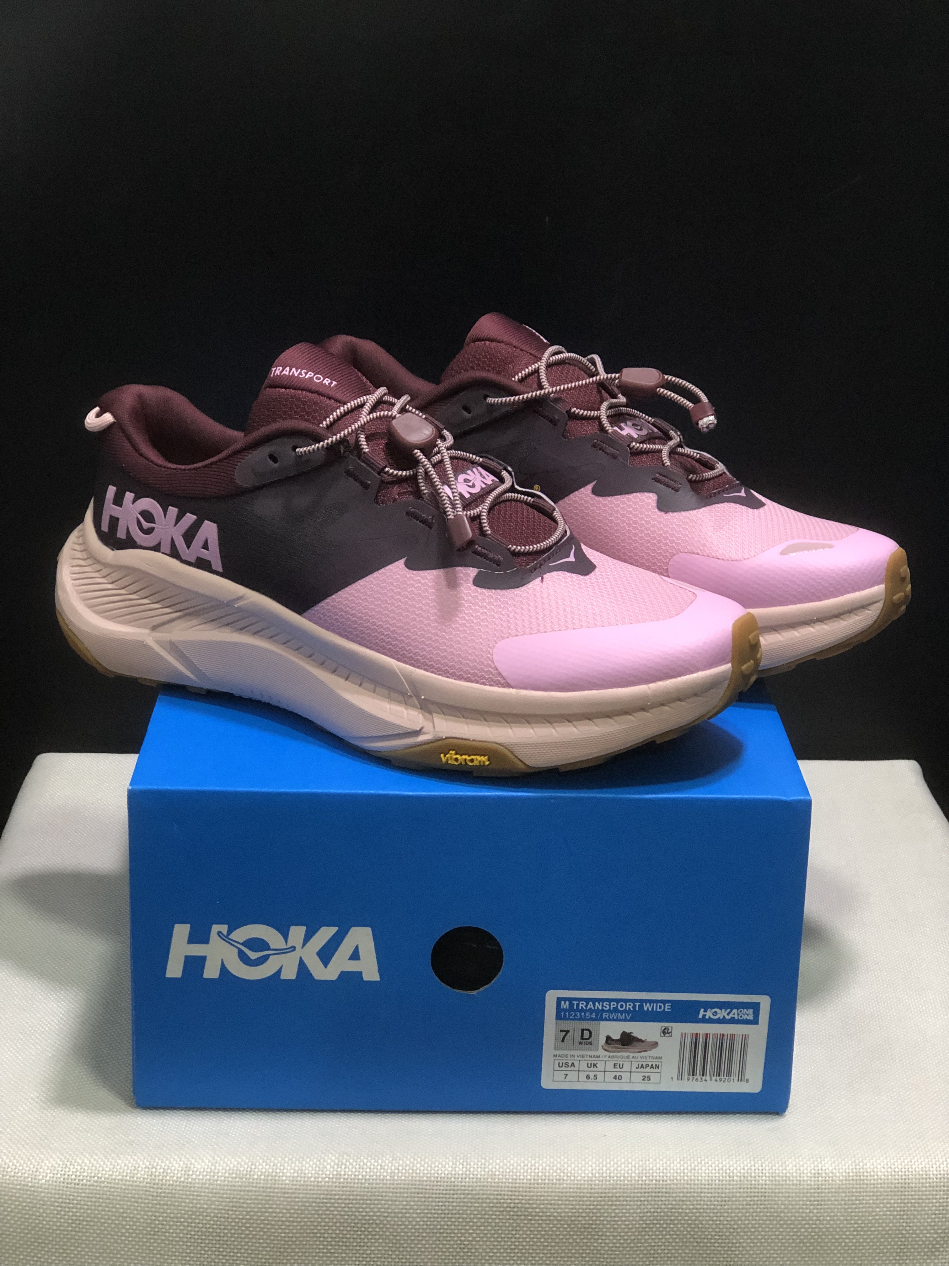 HOKA One One Transport