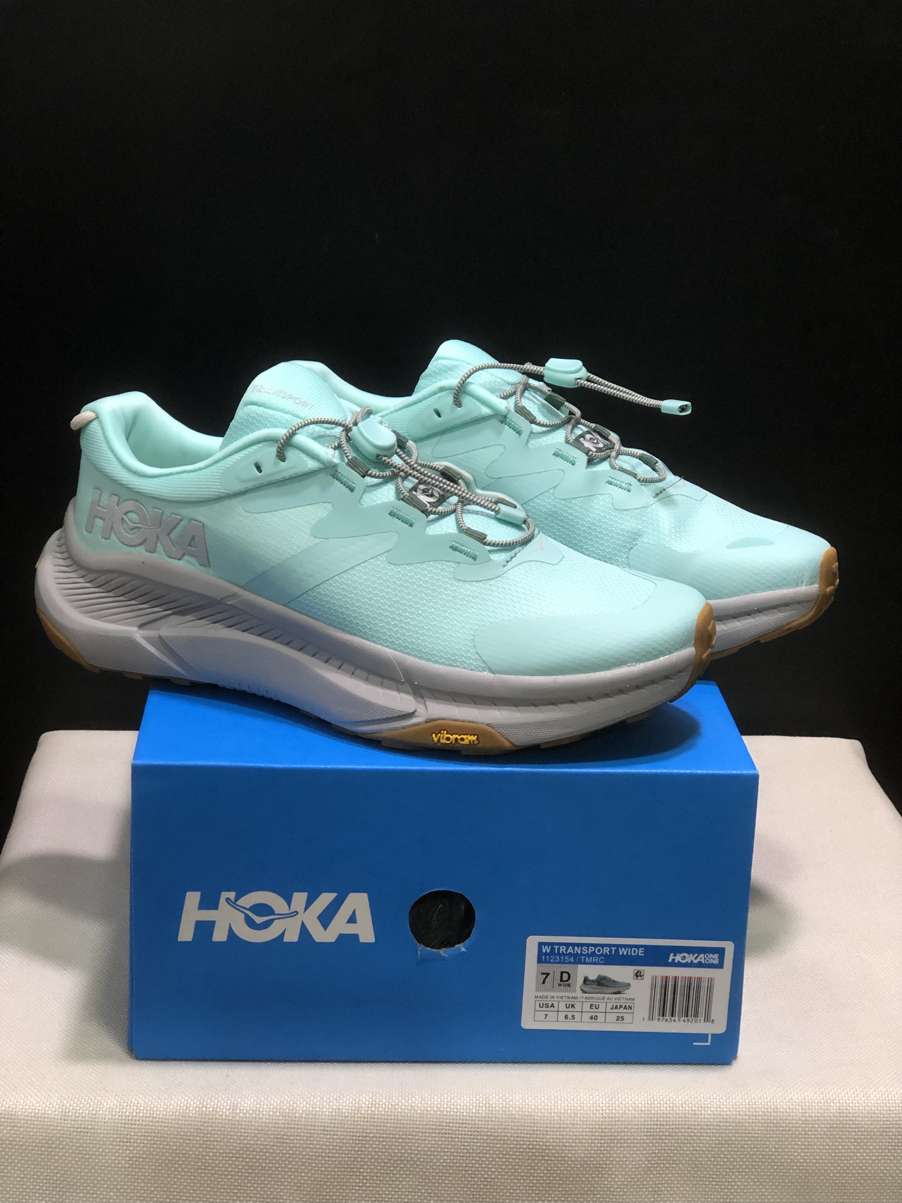 HOKA One One Transport