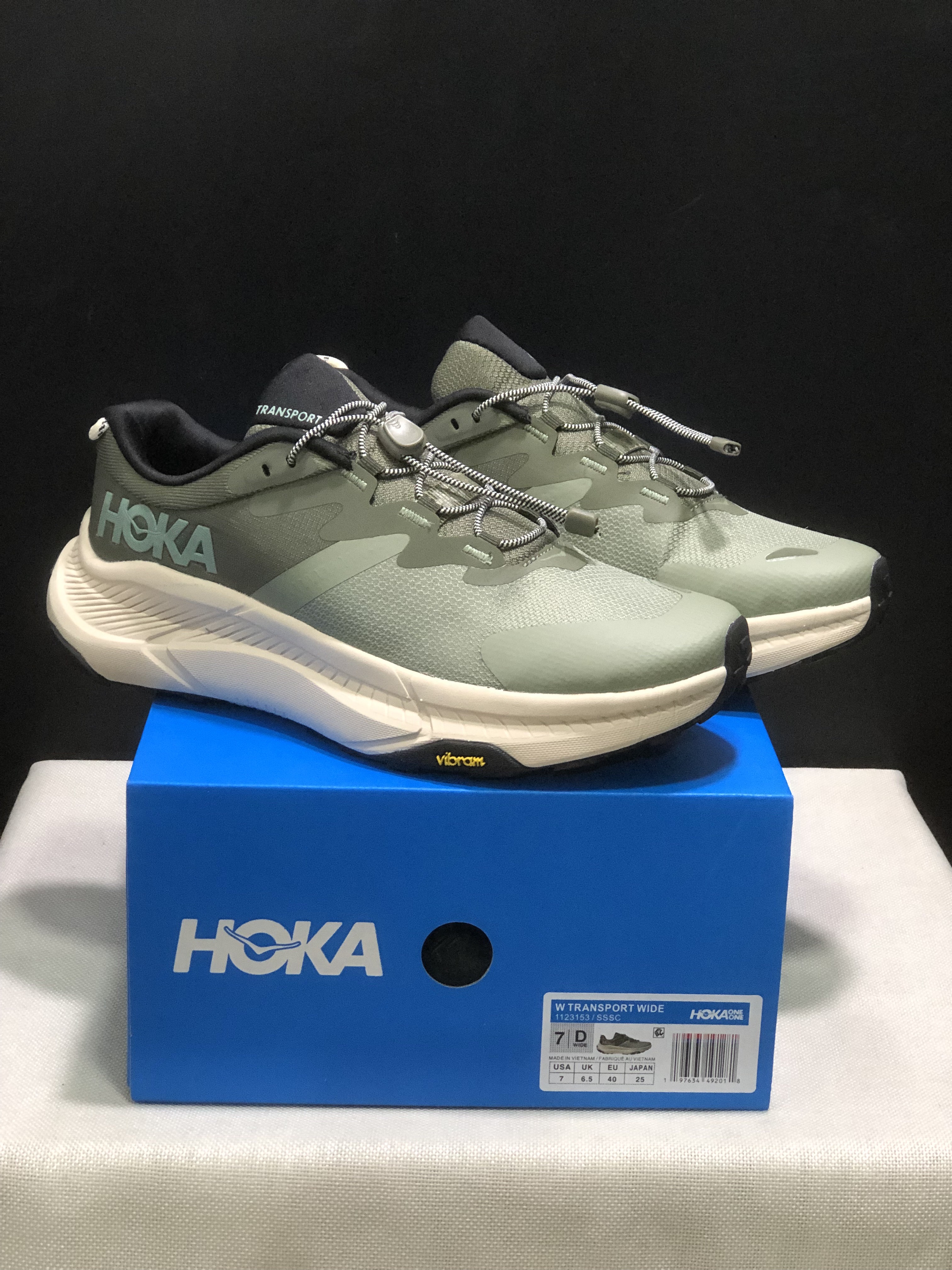 HOKA One One Transport