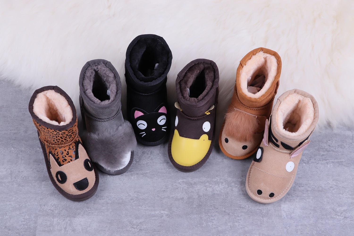 UGG 9890 Series