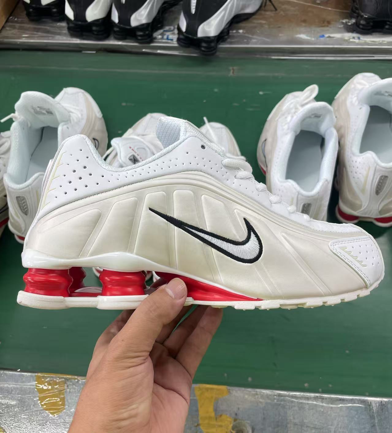 Nike Shox R4 36-45