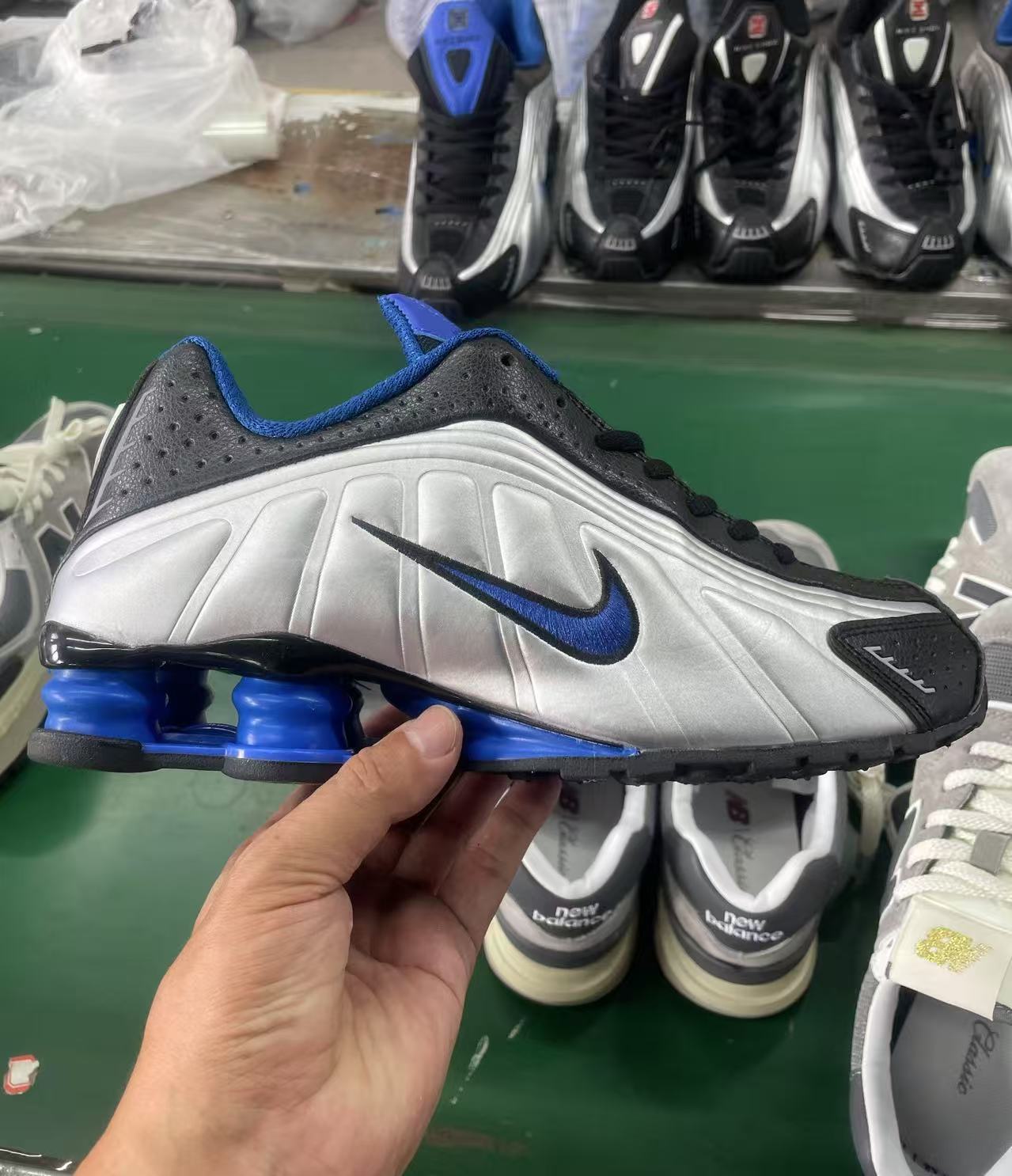 Nike Shox R4 36-45