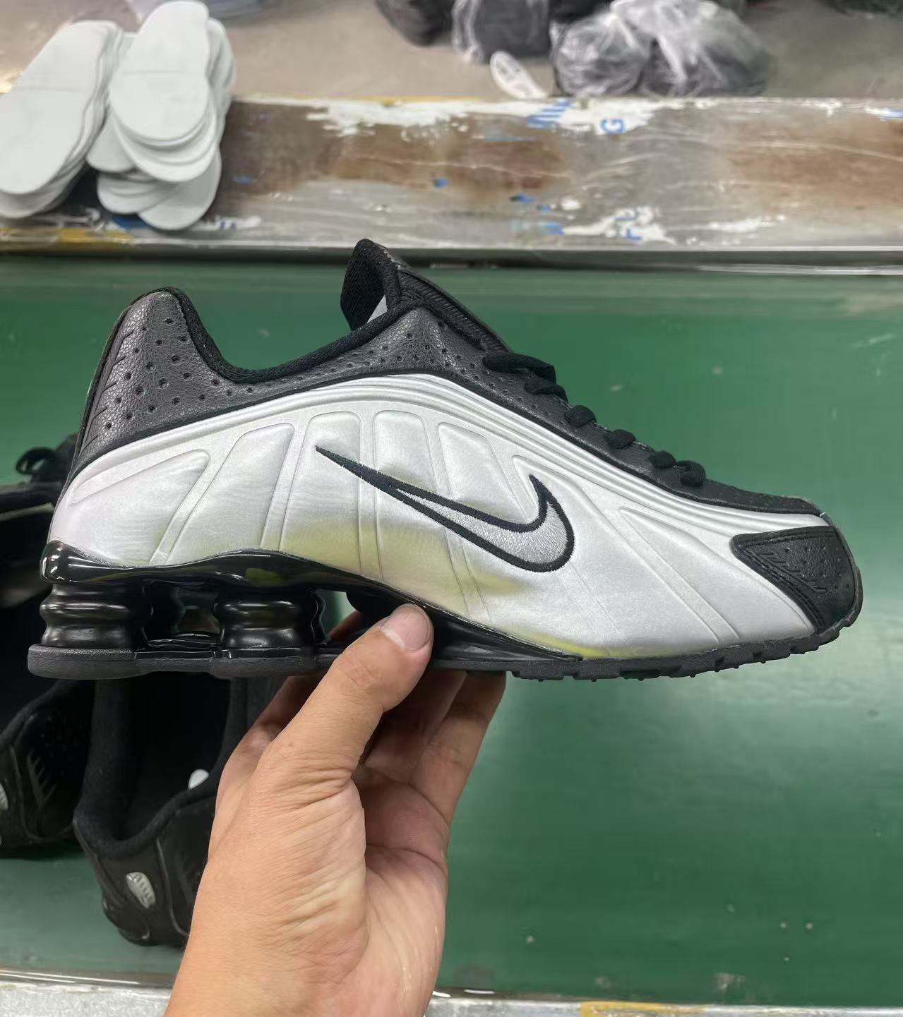Nike Shox R4 36-45