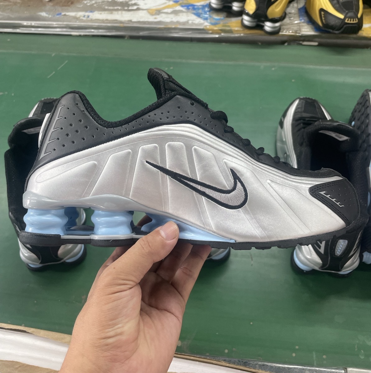 Nike Shox R4 36-45