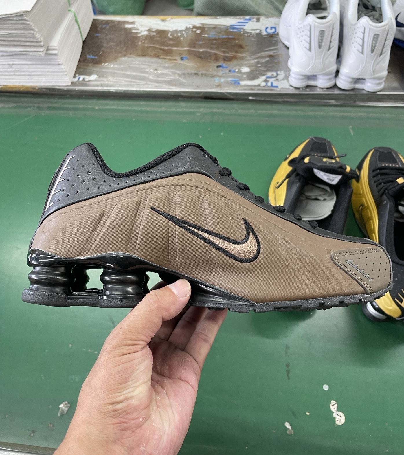 Nike Shox R4 36-45