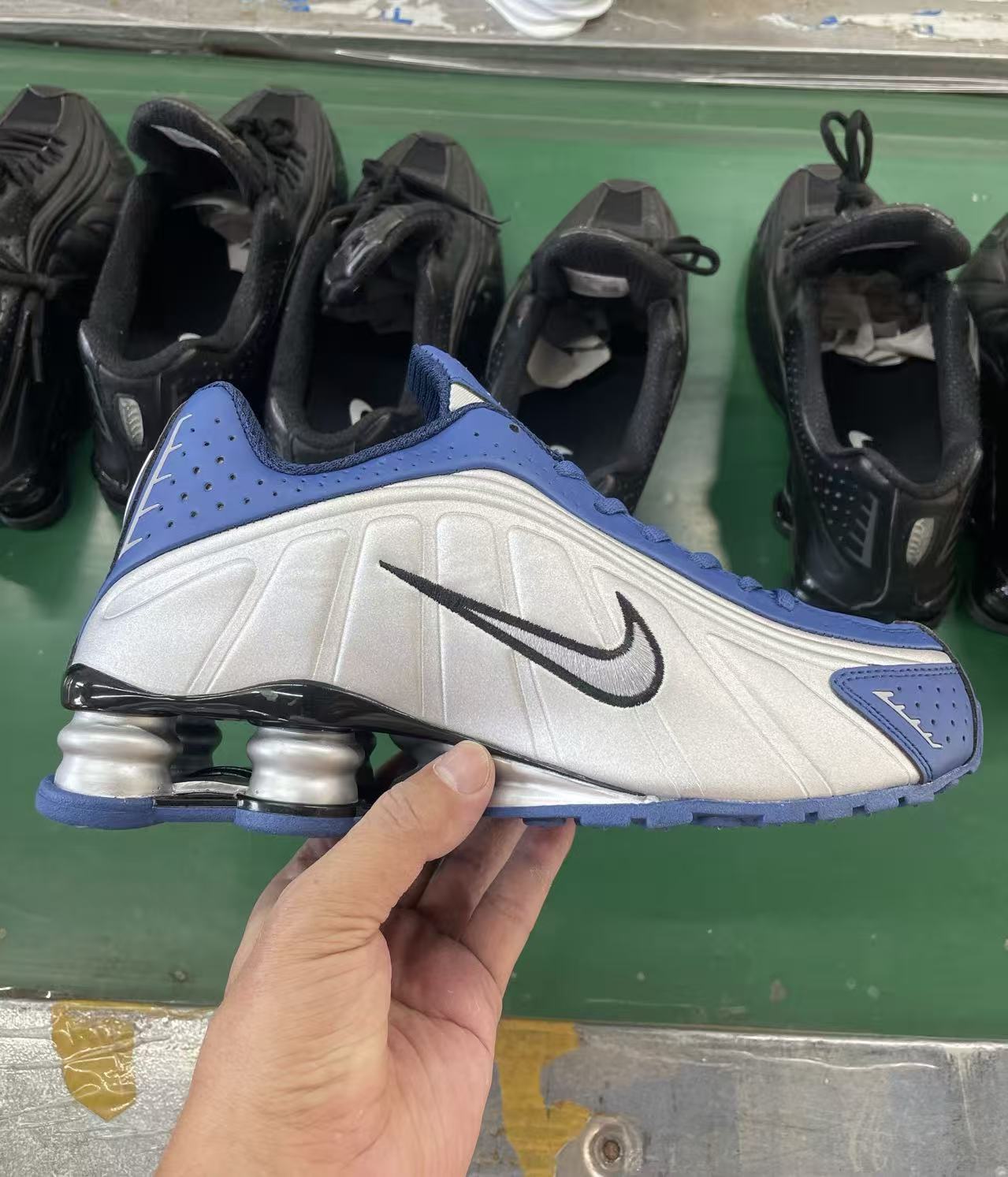 Nike Shox R4 36-45