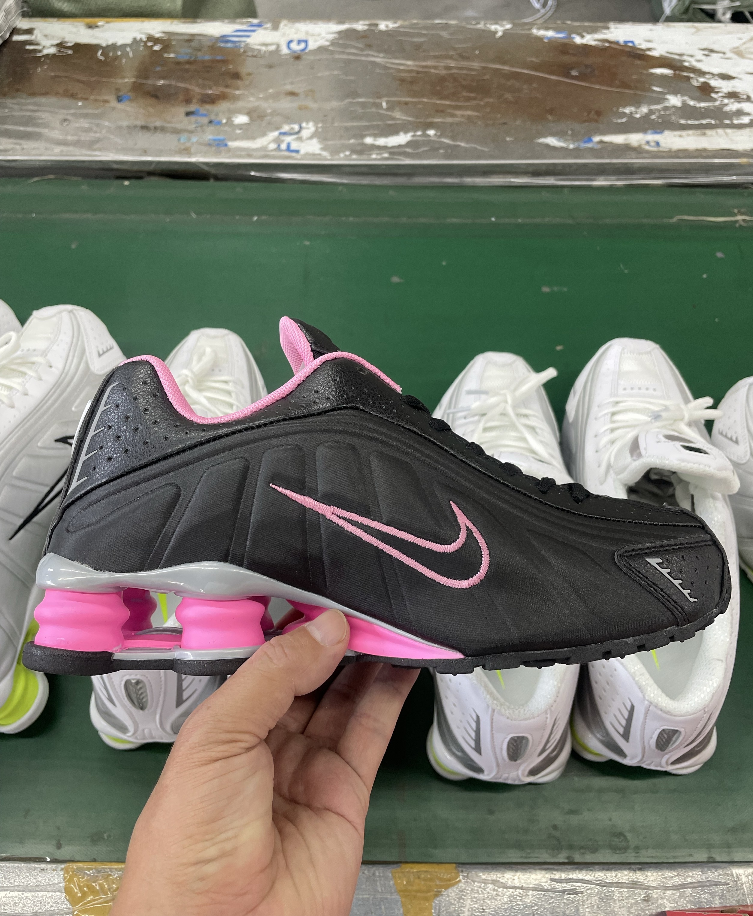 Nike Shox R4 36-41