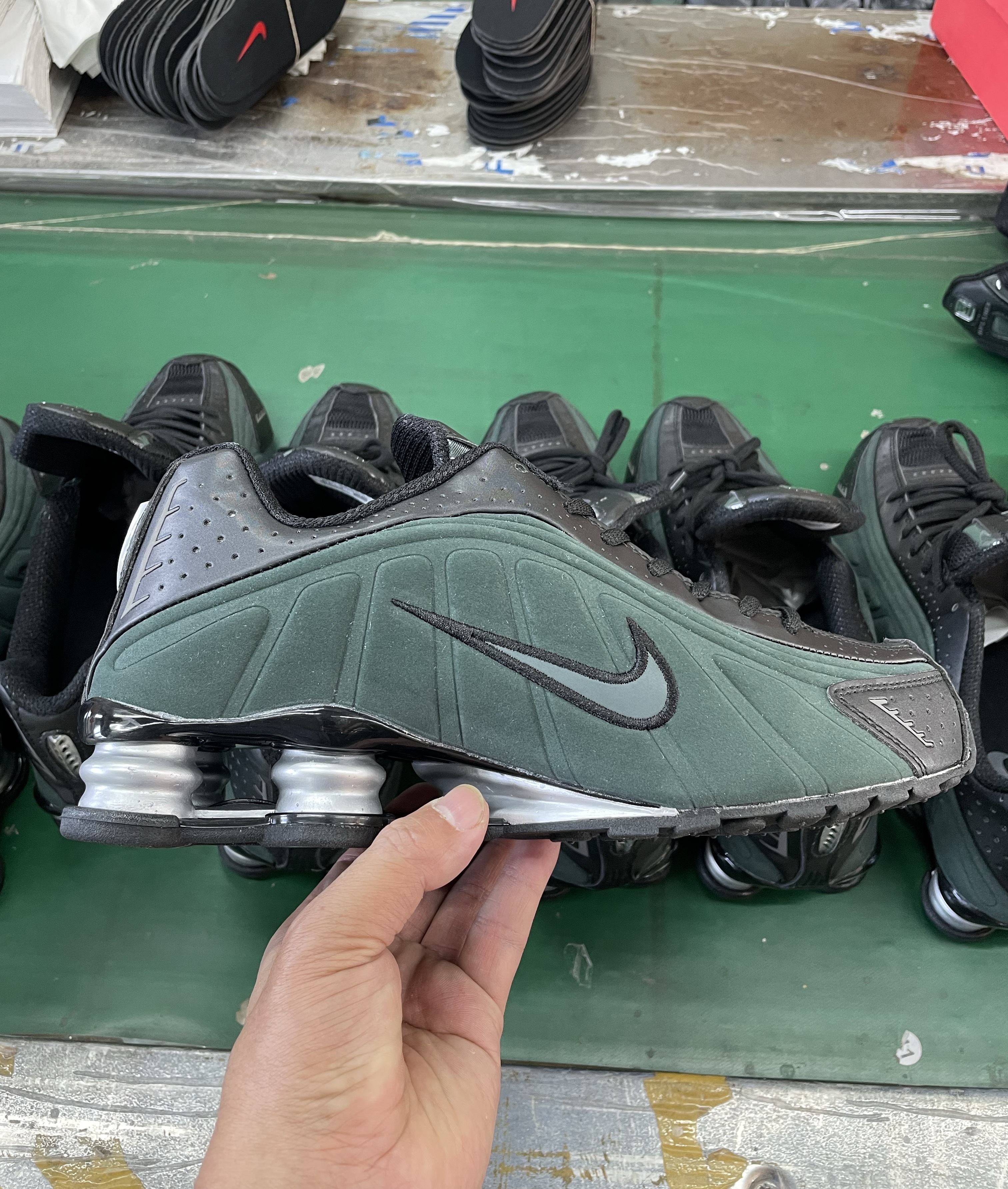 Nike Shox R4 36-45