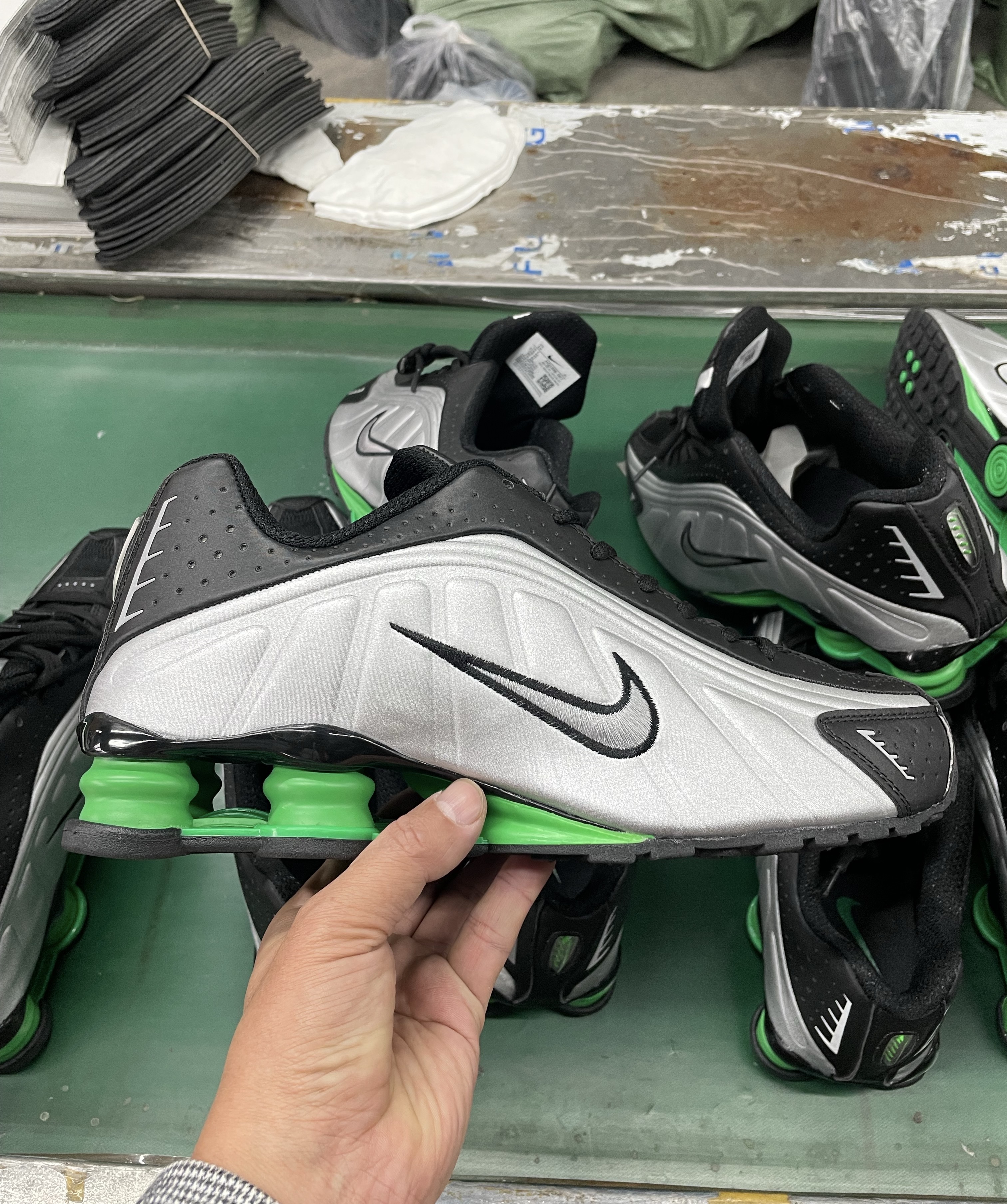 Nike Shox R4 36-45