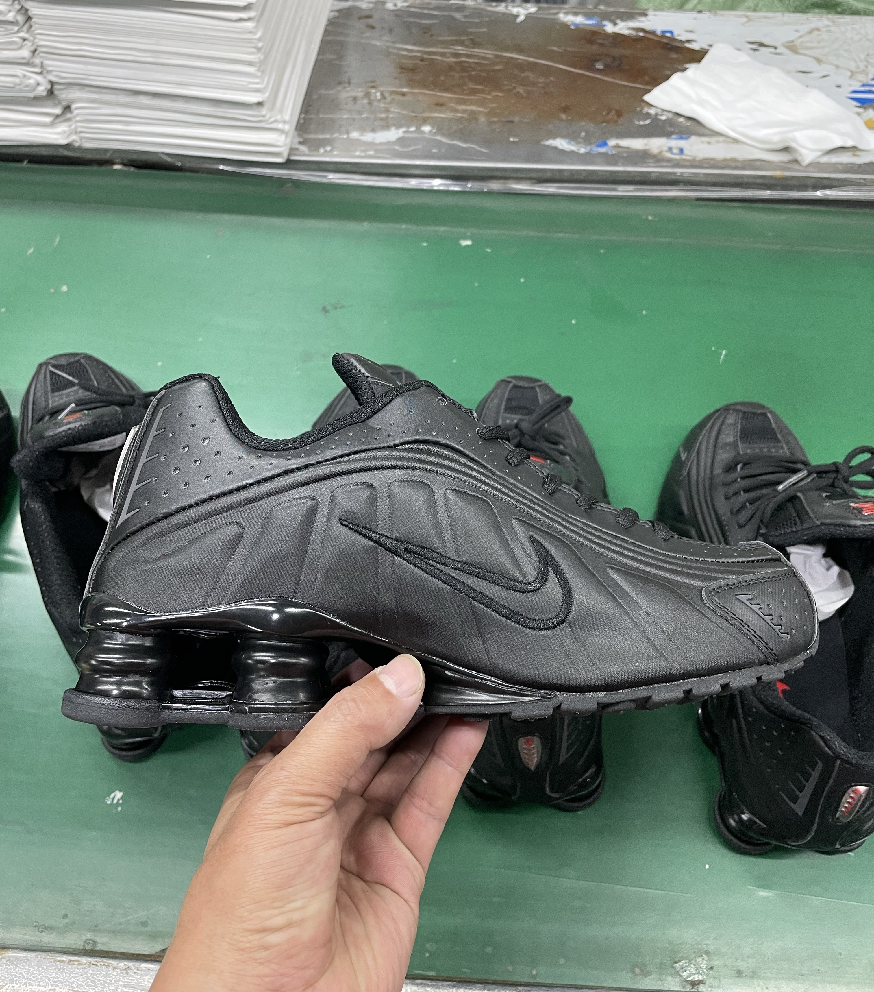 Nike Shox R4 36-45