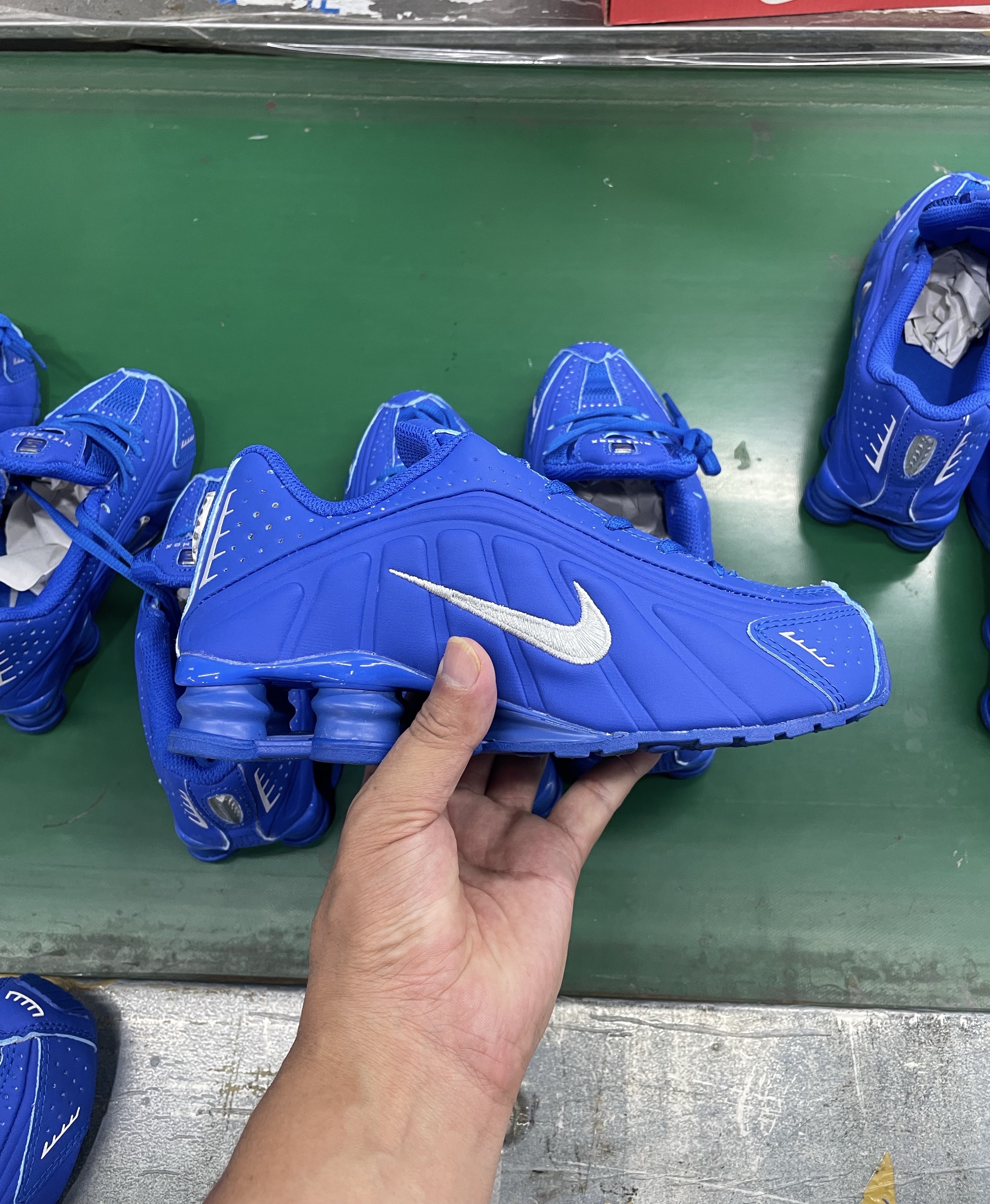 Nike Shox 28-35