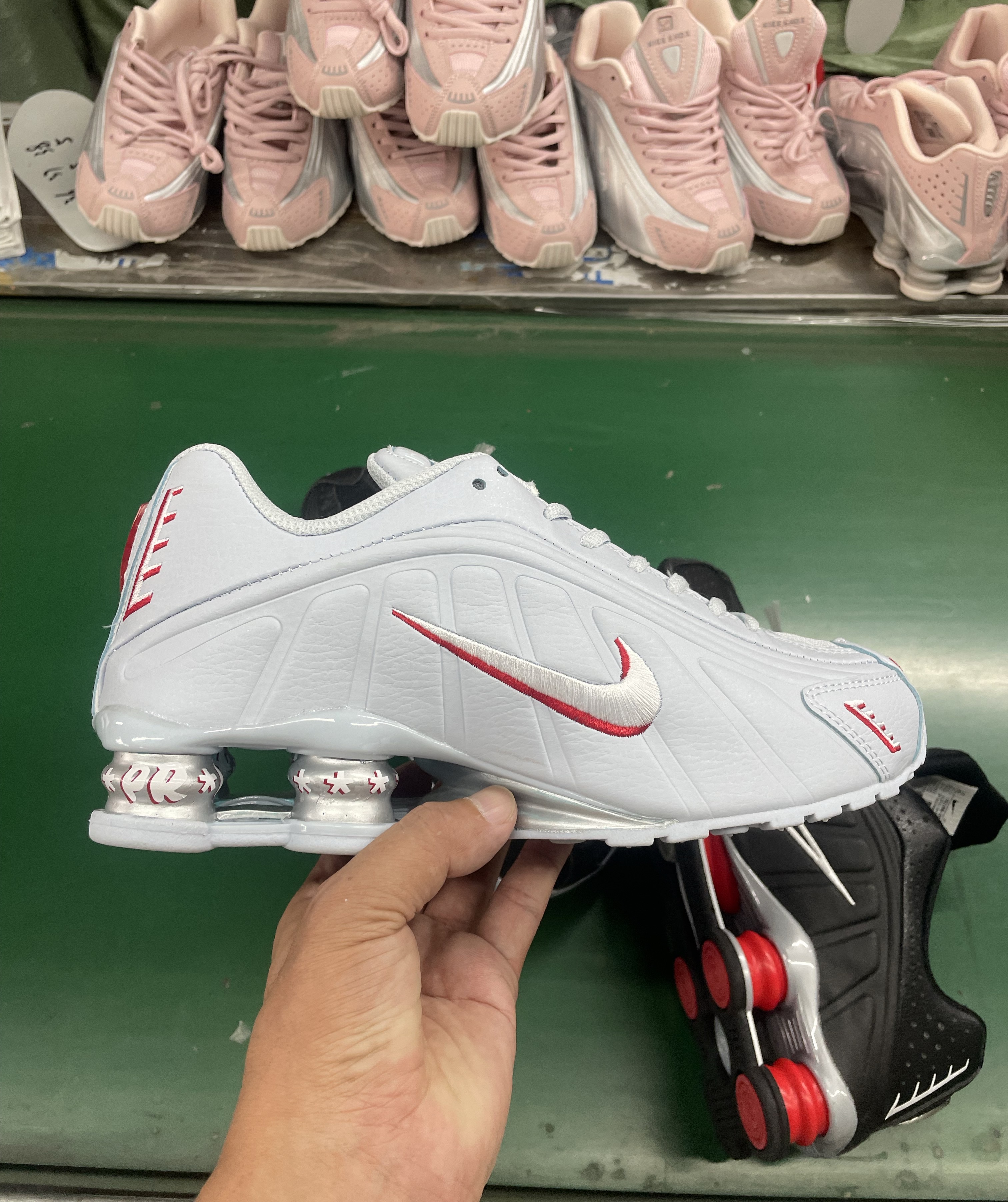 Nike Shox R4 36-45