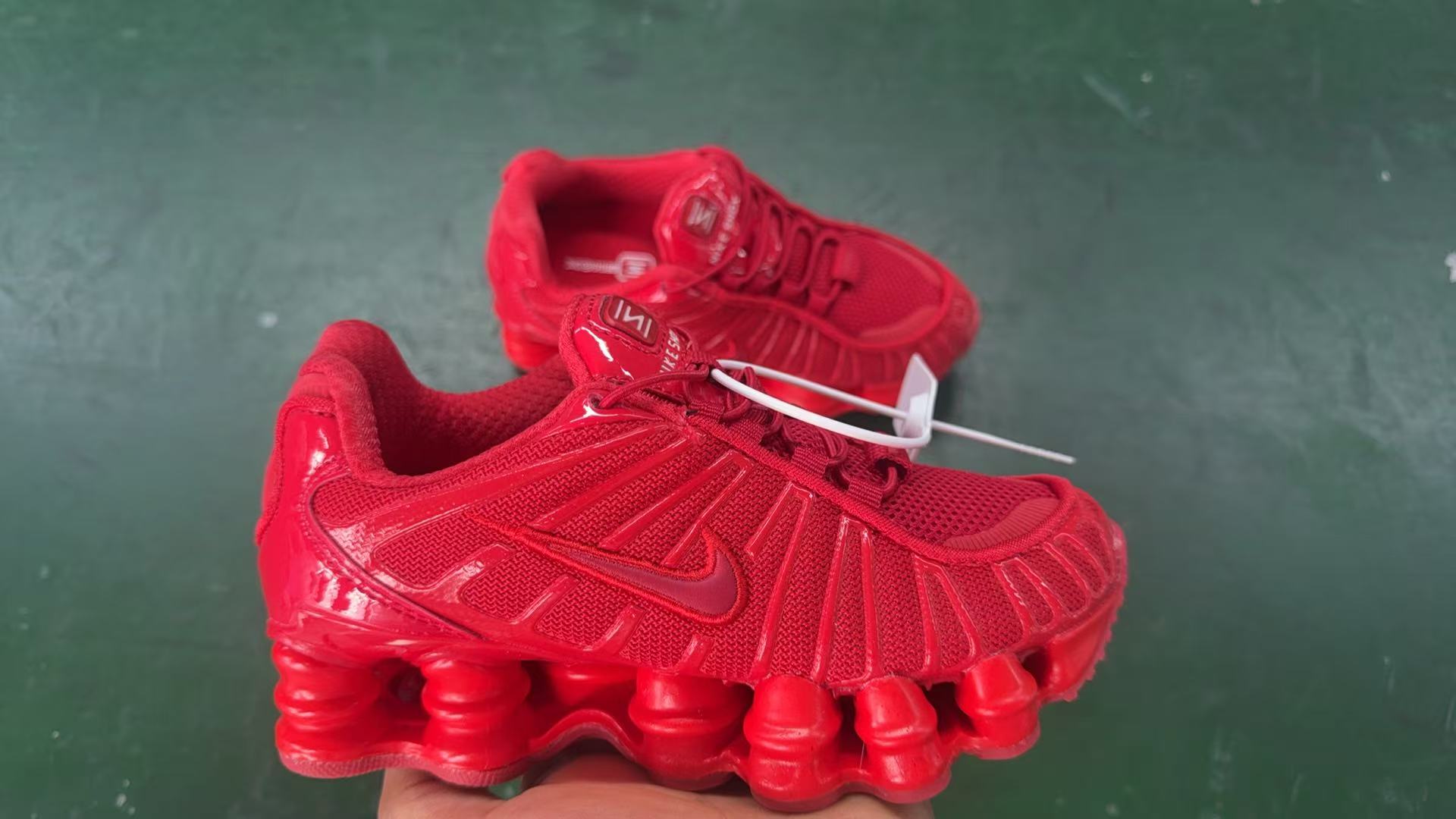 Nike Shox 28-35
