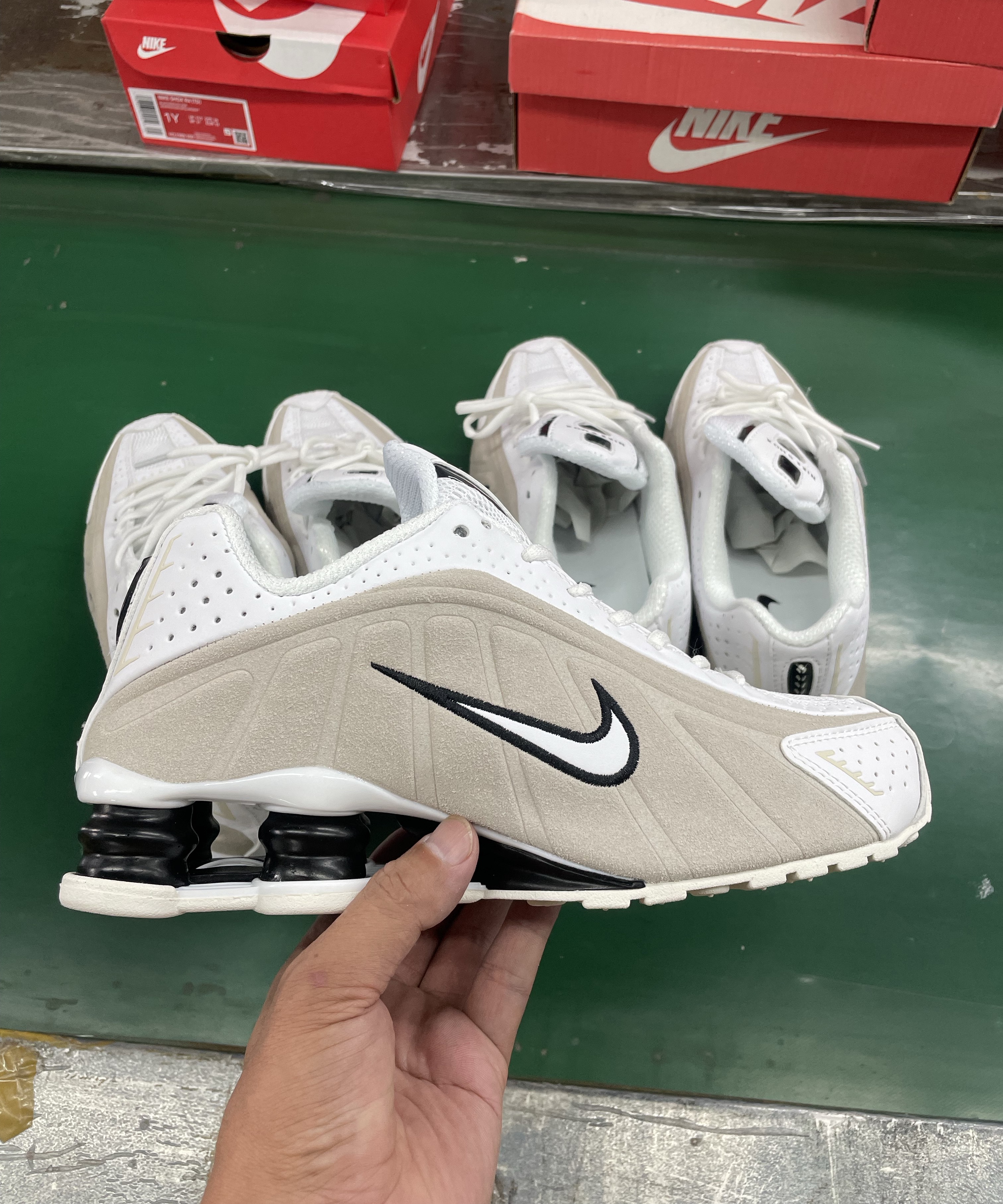 Nike Shox R4 36-45