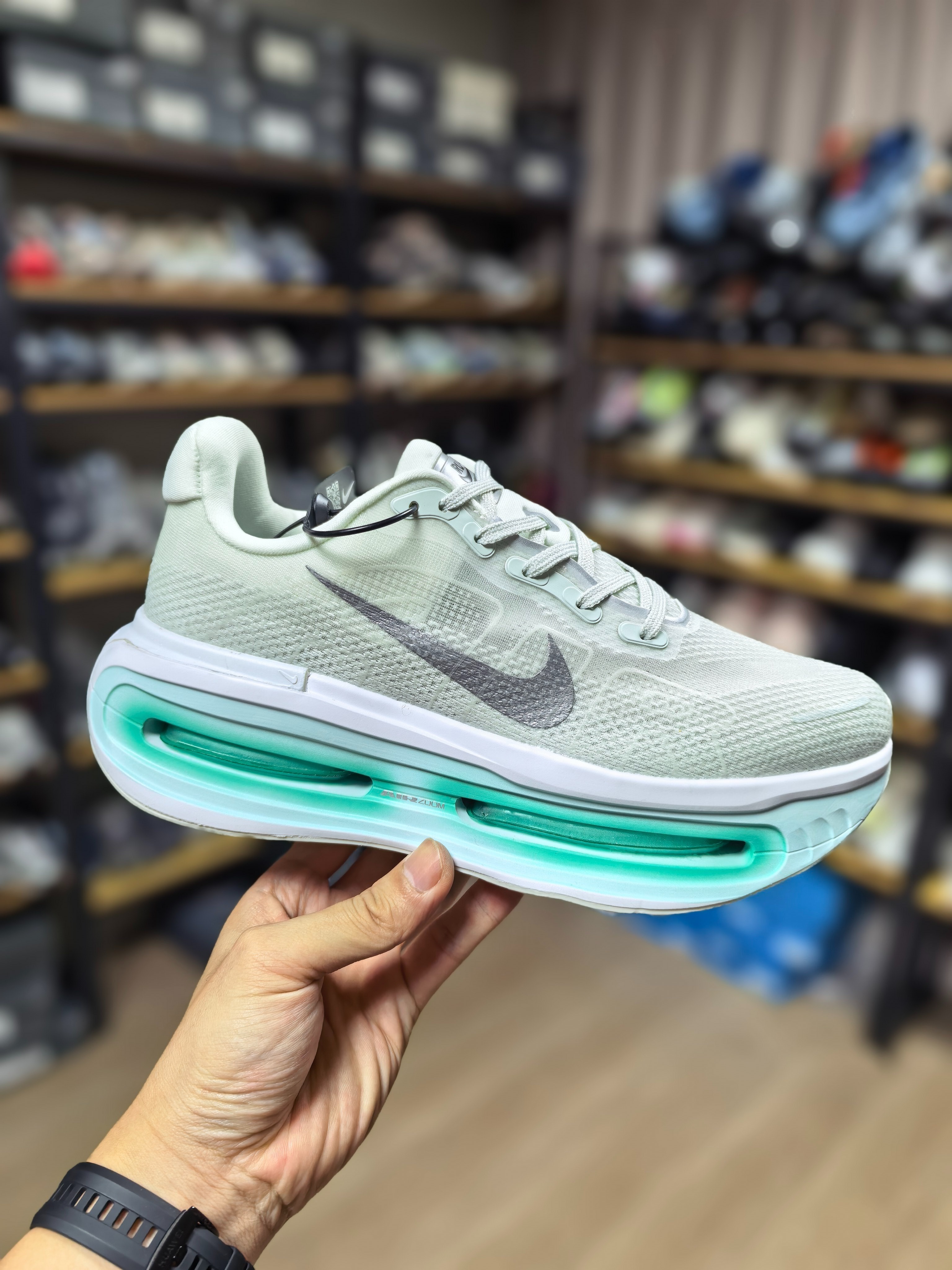 Nike Vomero 97-00