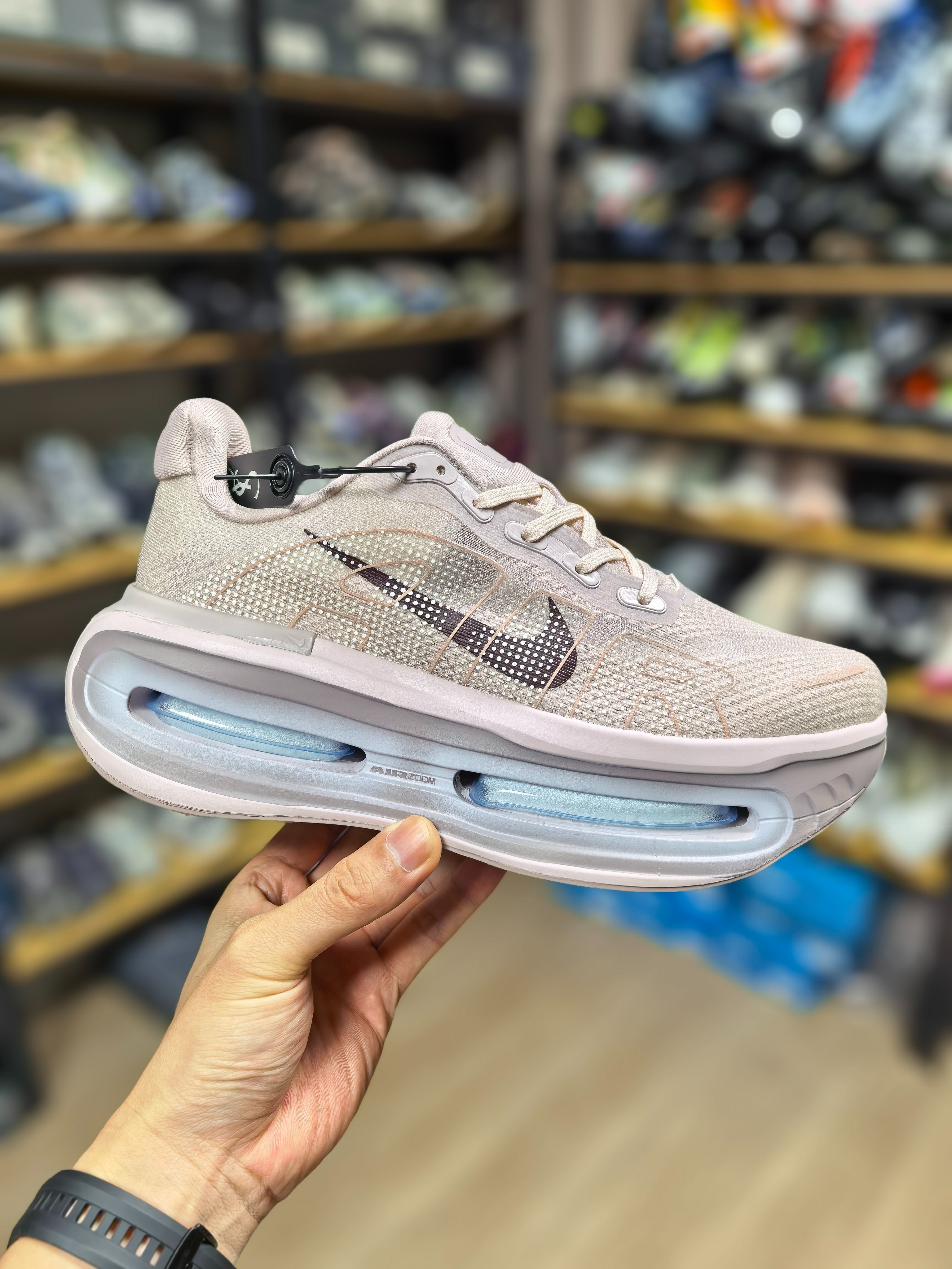 Nike Vomero 97-60